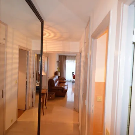 Apartment 6 Personnes Avec Terrasse Le Port