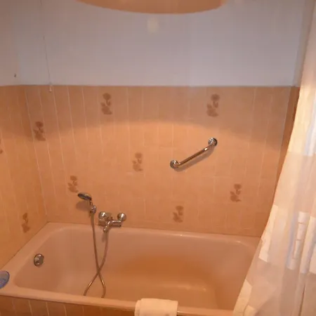 6 Personnes Avec Terrasse Le Port Apartment *